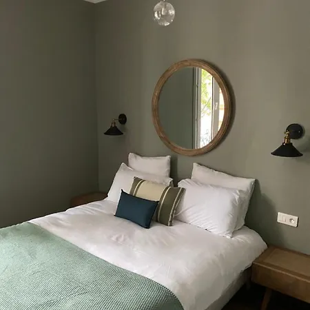 Hotel Le Grand 1er Maisons-Alfort