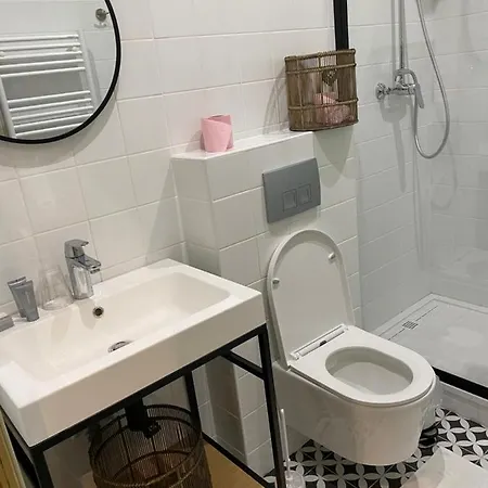 Hotel Le Grand 1er Maisons-Alfort