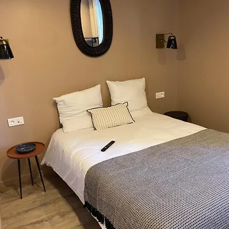 Hotel Le Grand 1er Maisons-Alfort