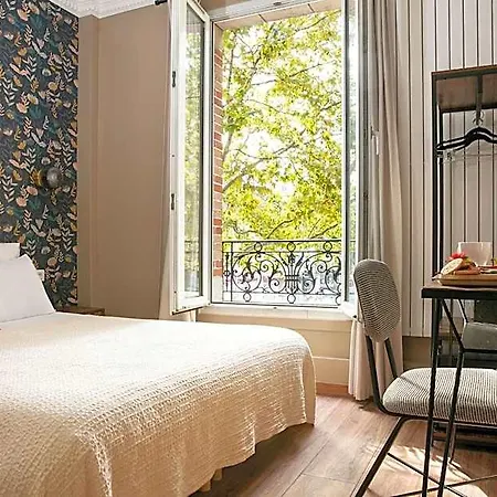 Le Grand 1er Hotel